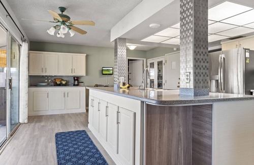 Sun City West Casa | Relaxing Getaway In Sun City 55+ Golf Community!