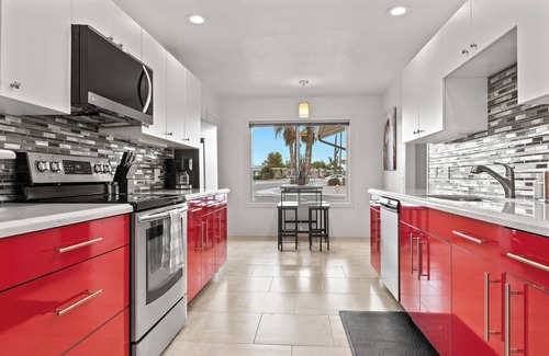 Sun City Casa | Relaxing Golf Retreat! 2-bedroom desert oasis
