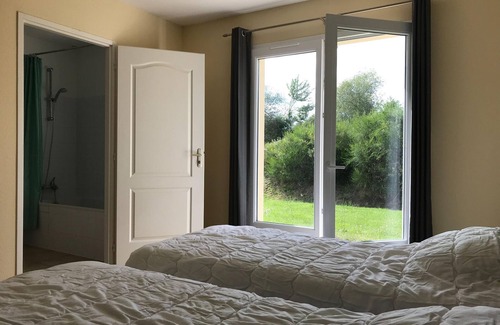 Les Forges Casa | Relajante casa de vacaciones en Les Forges con piscina
