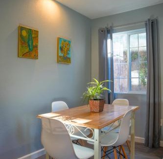Millbrae Casa | Relaxing Home With SF Bay View