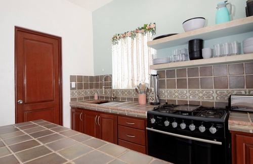 Colonia Independencia Casa | Relaxing home with private pool near center of Cozumel. 1.5 mile to the ocean.