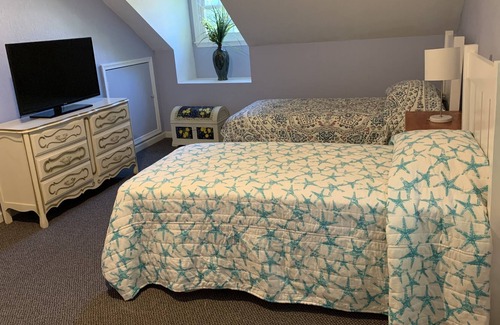 Clearwater Casa | Relaxing Private Bethany Beach Retreat, Dog Friendly, 1.5 miles from the beach!