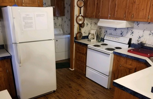 Warwick Casa | Precio reducido a $ 89 / noche para Dorian Evacuee