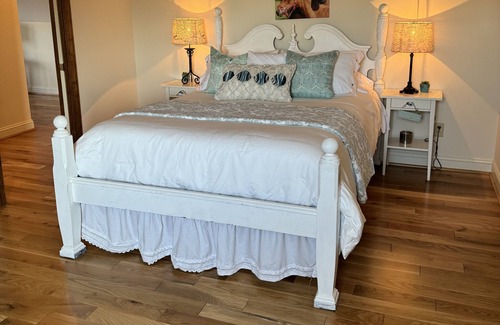 Rockbridge Baths Apartamento | Relaxing retreat in absolutely gorgeous apartment in country estate