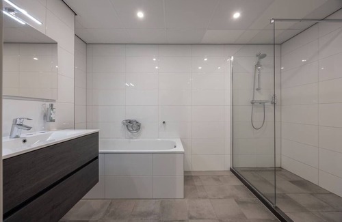 Schoorl Hotel | Relaxing Retreat with Indoor Pool, Sauna & Close to Egmond aan Zee Beach