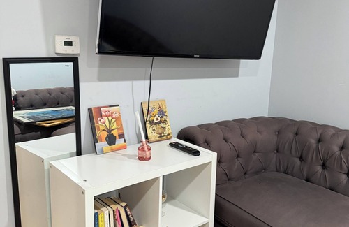 Queens Apartamento | Relaxing room near JFK