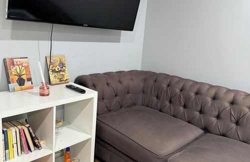 Queens Apartamento | Relaxing room near JFK