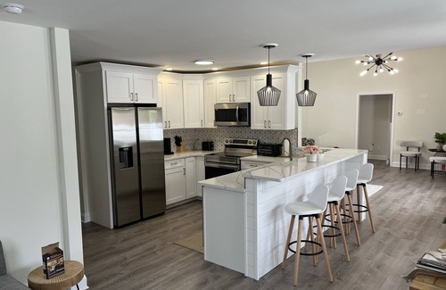 Lower Township Casa | Relaxing Secluded Getaway featuring a backyard Oasis