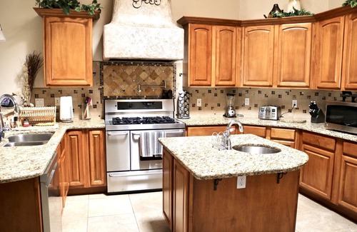 Las Cruces Casa | Relaxing Southwestern Home