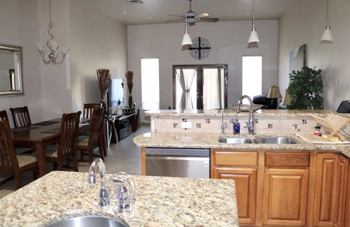 Las Cruces Casa | Relaxing Southwestern Home