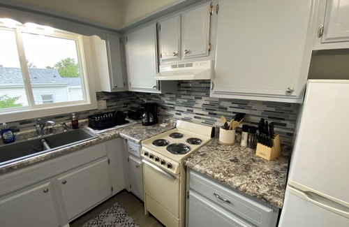 Cedar Rapids - Iowa City Apartamento | Relaxing Space