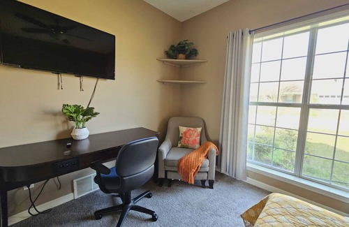 Cordova Casa | Relaxing & Spacious 5BR- Plus open room with beds, Retreat in Cordova