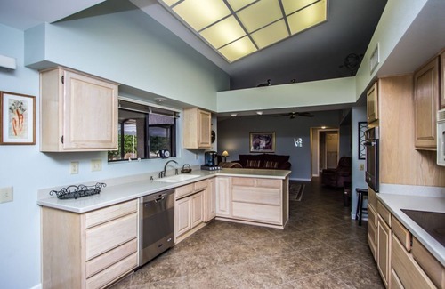 Sun City West Casa | Relaxing Sun City West Stay 55+ Community