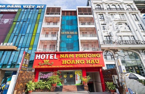 Binh Chanh Casa | Relaxing Superior Double Room in Hoang Hau