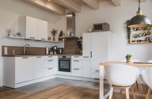 Upleward Apartamento | "Relaxing vacation at Gulfhof Boomgaarden. Your home on the North Sea coast!"