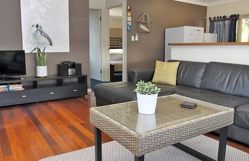 Amity Point Casa | Relaxing waterfront property with own jetty and magnificent views