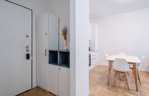 Tre Torri Apartamento | Relstay | CityLife | 2BR