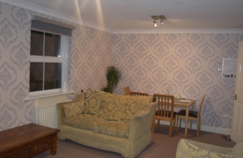 Brondesbury Park Apartamento | Remarkable 2-Bedroom Apartment with an EnSite