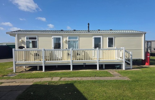 Chapel Saint Leonards Chalet De Esquí | Remarkable Caravan- Chapel St Leonard's,Skegness