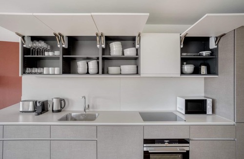Enge Apartamento | Remarkable Enge 2BR w/ Storage & W/D, nr Local Market, by Blueground