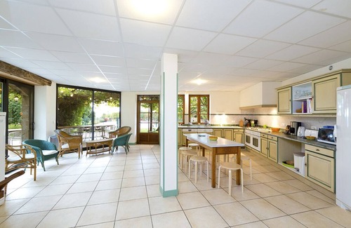 Loubressac Cabaña | Notable casa rural amplia, piscina, terraza, valle de Dordoña en el lote