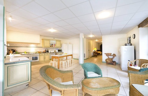 Loubressac Cabaña | Notable casa rural amplia, piscina, terraza, valle de Dordoña en el lote