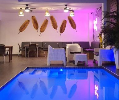 Santa Ana Hotel | Remfort Hotel