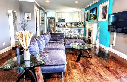 Sherman Heights Casa | Remodeled 2-bedroom Craftsman house with Yard & AC in Sunny San Diego