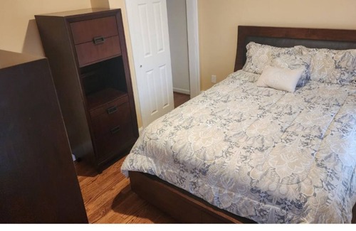 East Orange Casa | Remodeled 3 bedroom 1.5 bathroom house