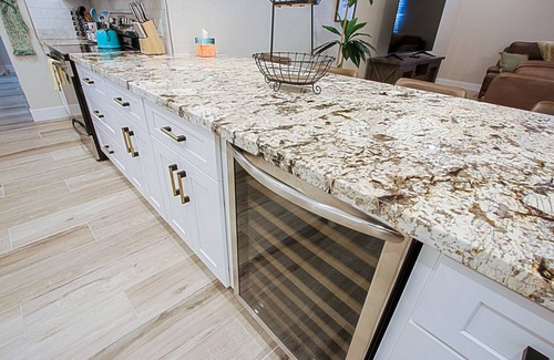 Sun City Casa | Remodeled, 3 bedrooms, 2.5 ba, 2 cg, golf course community, close to restaurants