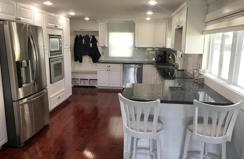 Kingston Casa | Remodelado 4 BR Waterfront Home w / Dock & Ocean Access cerca de Duxbury & Plymouth