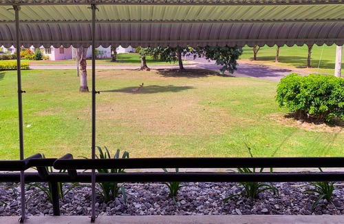 Port of Spain Casa | Remodeled condo, minutes away from shopping centre