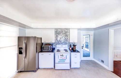 Julian Casa | Remodeled Farmhouse 3 miles from downtown Julian