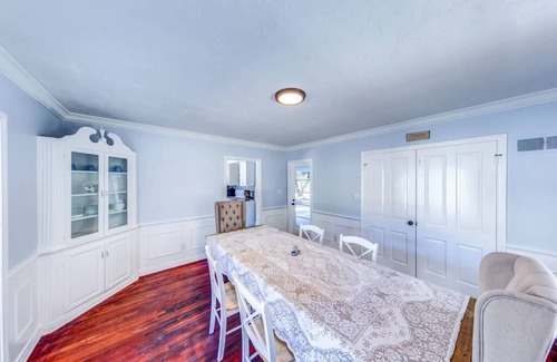 Julian Casa | Remodeled Farmhouse 3 miles from downtown Julian