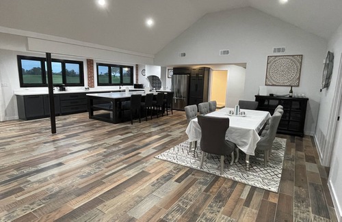 Brownsville Casa | Remodeled- Golf Course view