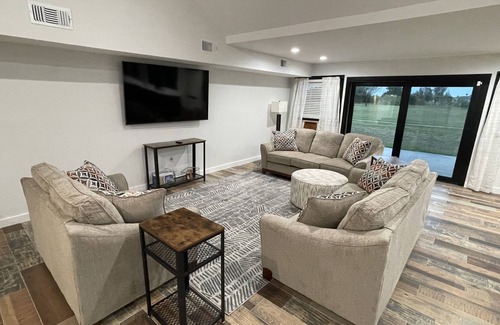 Brownsville Casa | Remodeled- Golf Course view