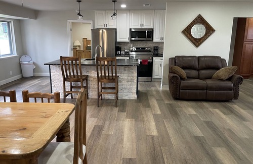 Cross Mountain Casa | Remodeled hill country house, pool, 1.25 fenced acres Fiesta Texas - Sea World