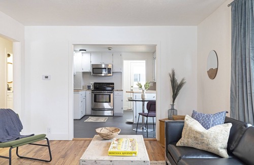 Franklin to the Fort Casa | Remodeled Historic Central Missoula Home - 5 mins to Downtown