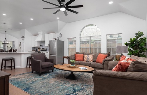McKinney Casa | Remodeled home near historic downtown