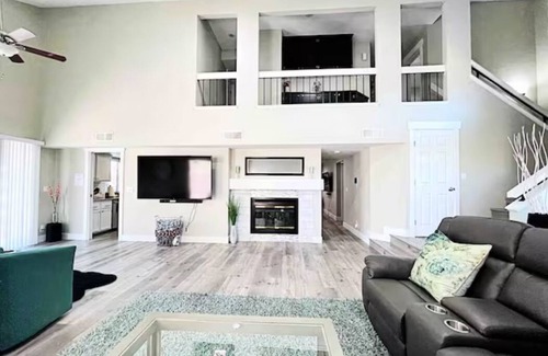 Green Valley Casa | Remodeled Home w/Pool & Hot Tub close to strip!