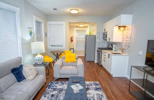 Mahncke Park Apartamento | Remodeled Modern 1br/1ba Apt #1 Near Downtown