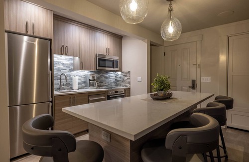 Bend Condominio | Remodeled modern condo at Seventh Mountain Resort