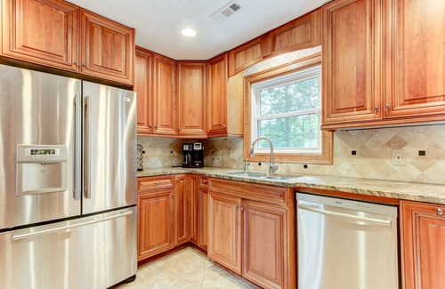 Peachtree City Casa | REMODELED PEACHTREE CITY HOME ON GOLF COURSE