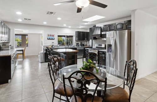 Shea North Estates Casa | Remodeled Scottsdale Estate w/Private Pool & Guest House: Thunderbird Retreat
