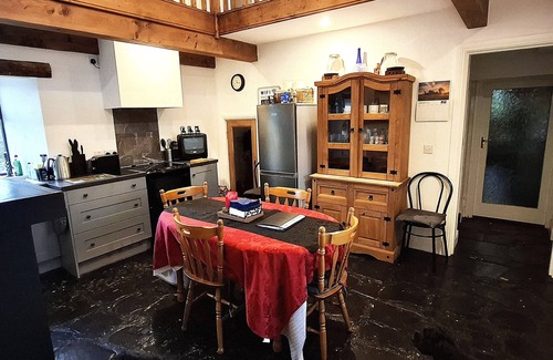 North Tipperary Casa | Remodelled historical house w/ 17th century tower. Pet friendly. Boardgames!