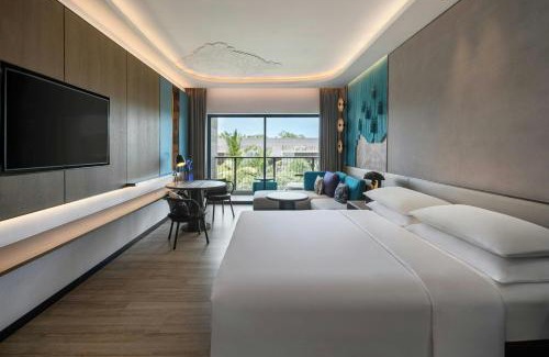 Kampial Hotel | Renaissance Bali Nusa Dua Resort