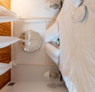 Distomo-Arachova-Antikyra Casa | RENAISSANCE