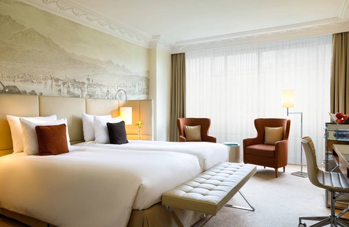 Lucerne Hotel | Renaissance Lucerne Hotel