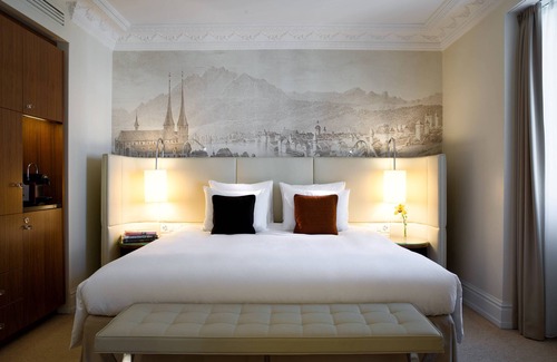 Lucerne Hotel | Renaissance Lucerne Hotel