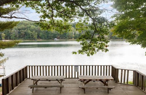 Mayfield Casa | Rennie Lake Hideaway Cottage